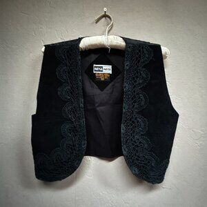 Mona Mode Women's Genuine Leather Vest Open Front Lace Trim Rodeo Black Small